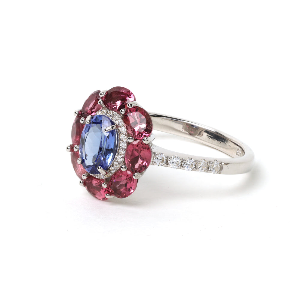 Sterling silver floral gemstone ring handcrafted in Thailand