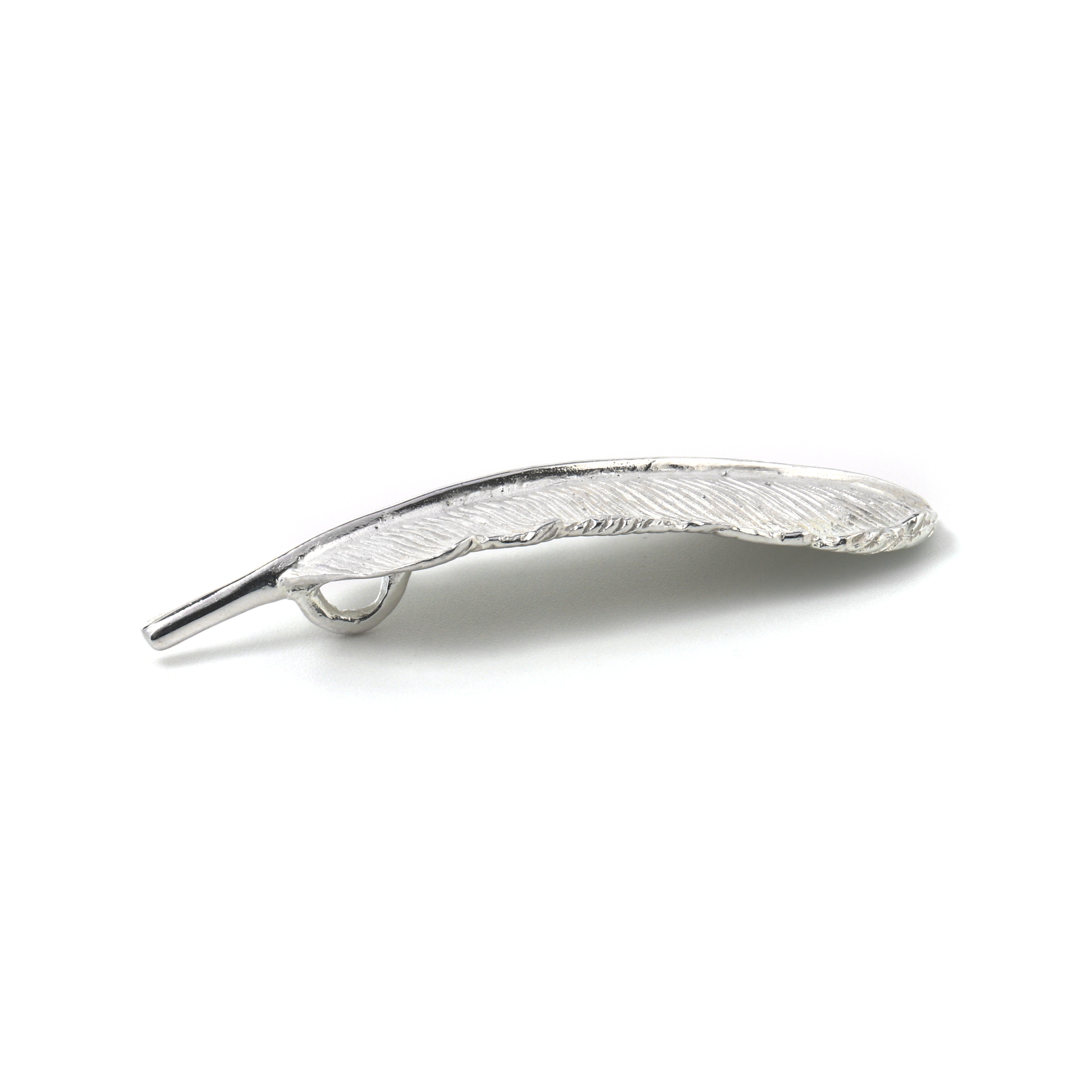 Elegant feather charm pendant in 925 sterling silver