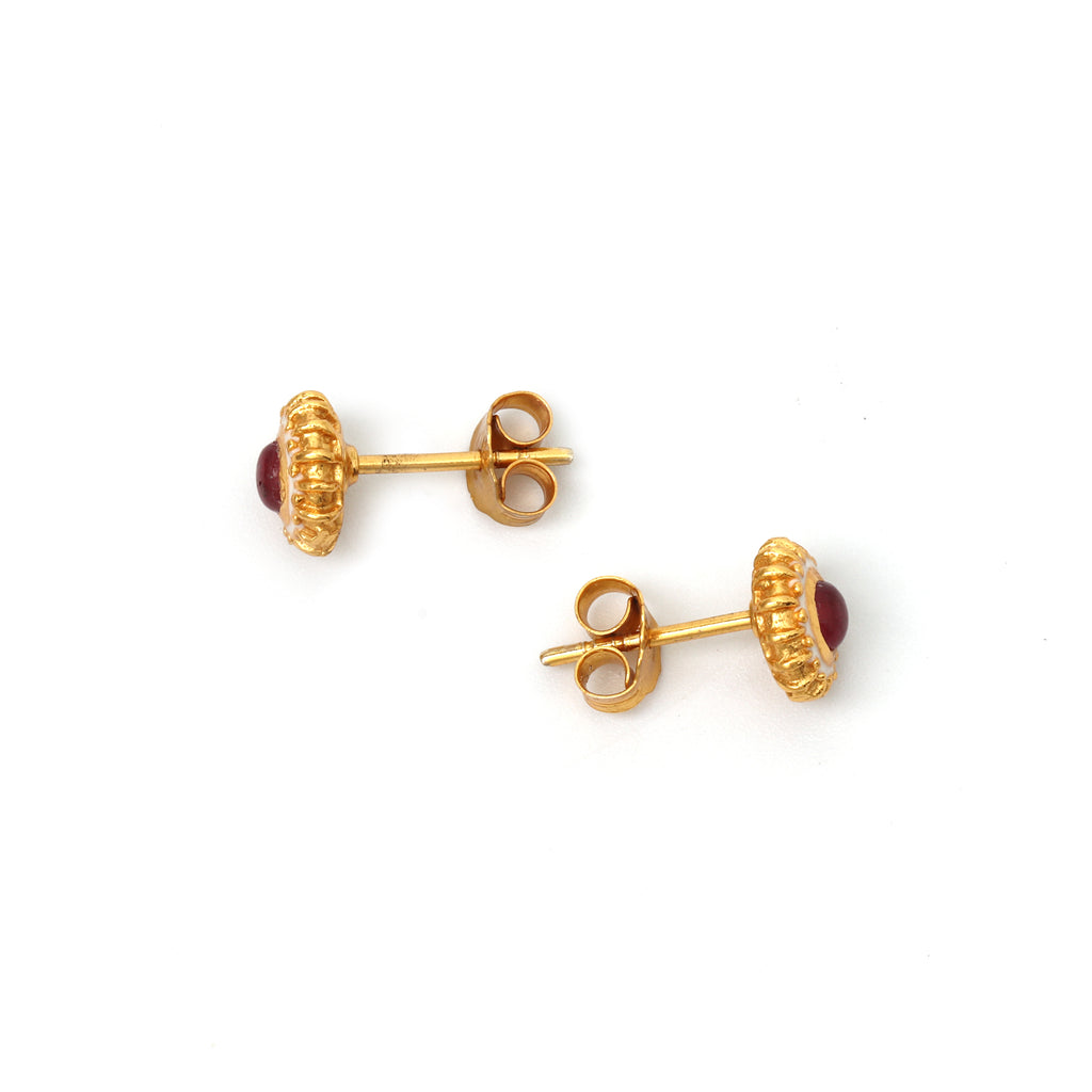 Elegant ruby stud earrings by Jewelry by Crimson