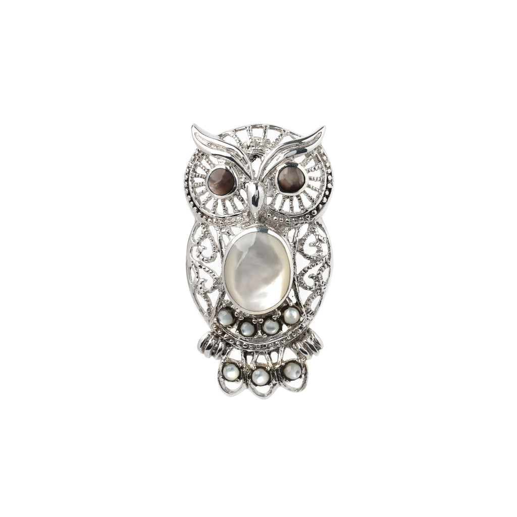 Mother of pearl owl brooch in 925 sterling silver