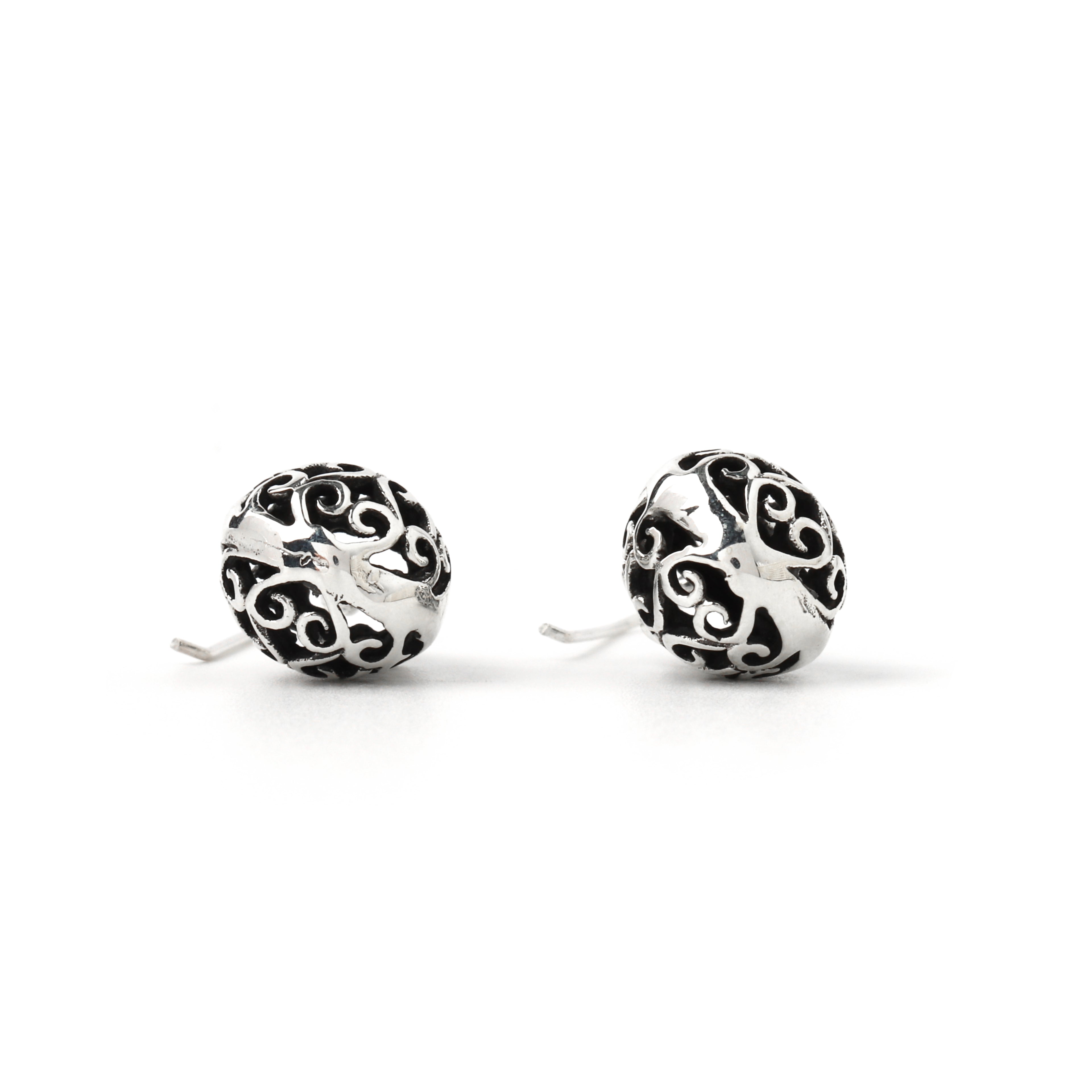 Modern artisan silver earrings handcrafted in Thailand