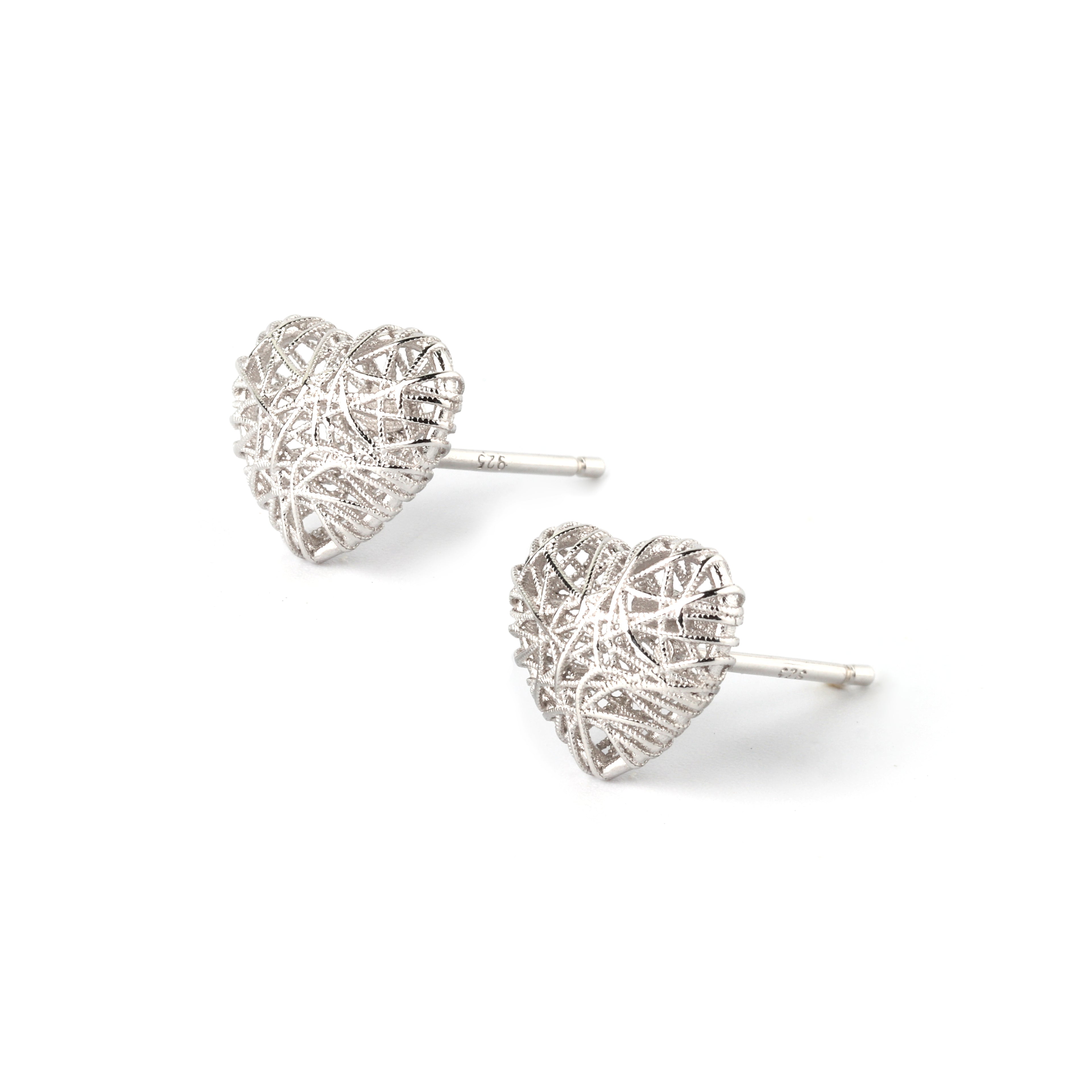 Minimalist heart earrings in 925 sterling silver, lightweight hypoallergenic studs for everyday wear by Jewelry by Crimson