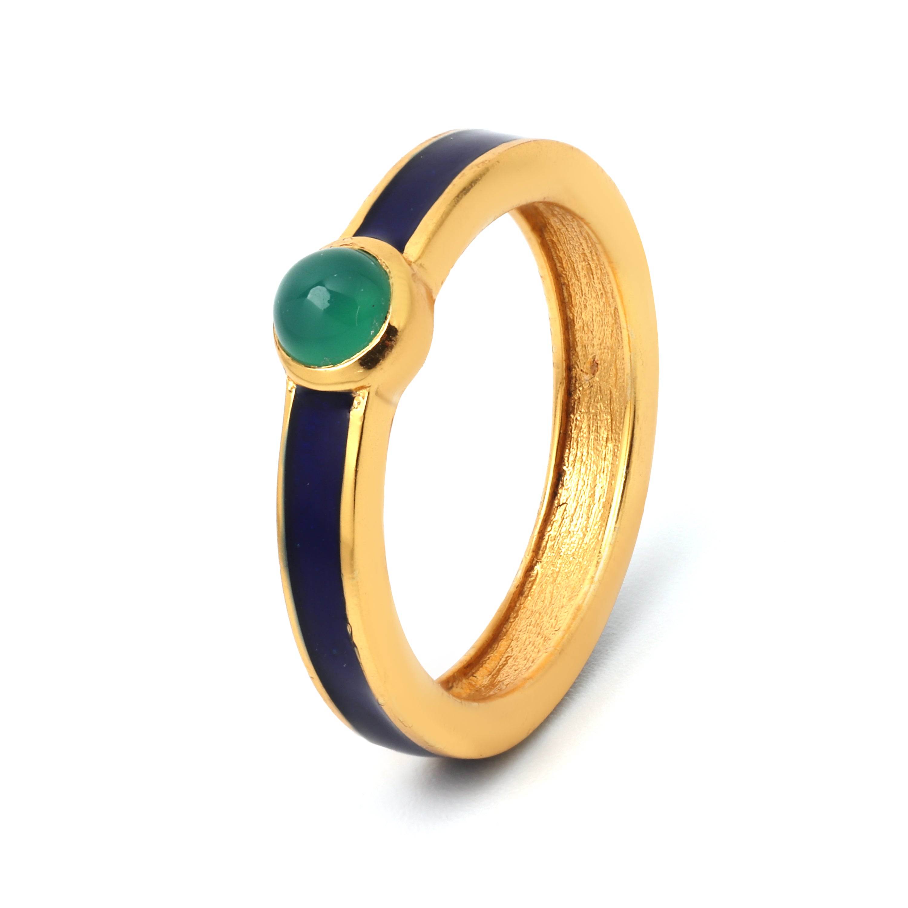 Minimalist emerald gemstone ring handcrafted in sterling silver