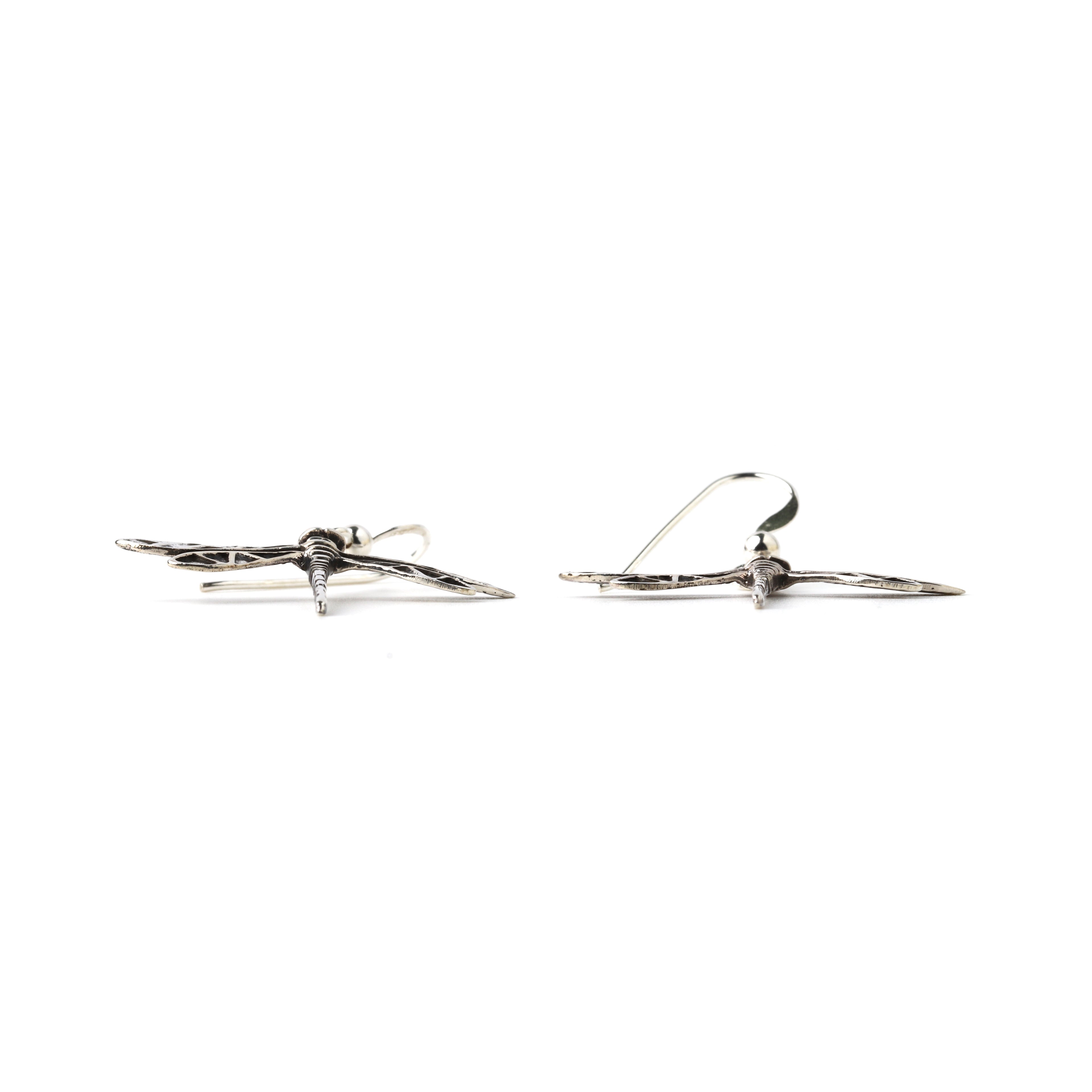 Nature inspired dragonfly earrings in silver