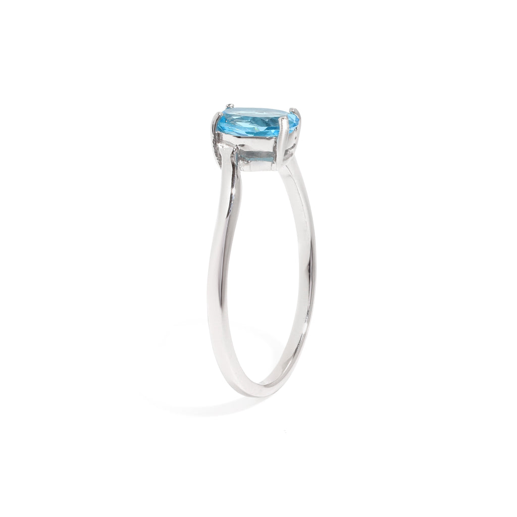 Natural Blue Topaz Oval Solitaire Ring in 925 Sterling Silver