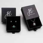 Pendientes de Botón de Flor con Esmeralda y Zafiro Azul en Oro 18K