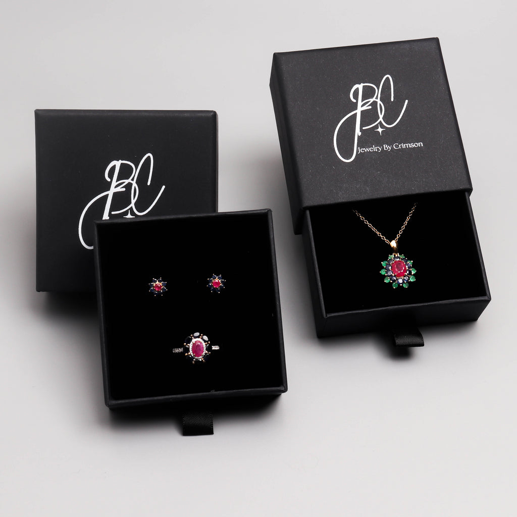 Rubin & Blauer Saphir Blüten-Ohrstecker in 18K Gold