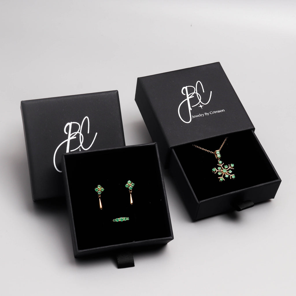 Minimalistische Smaragd-Ohrhänger in 18K Gold