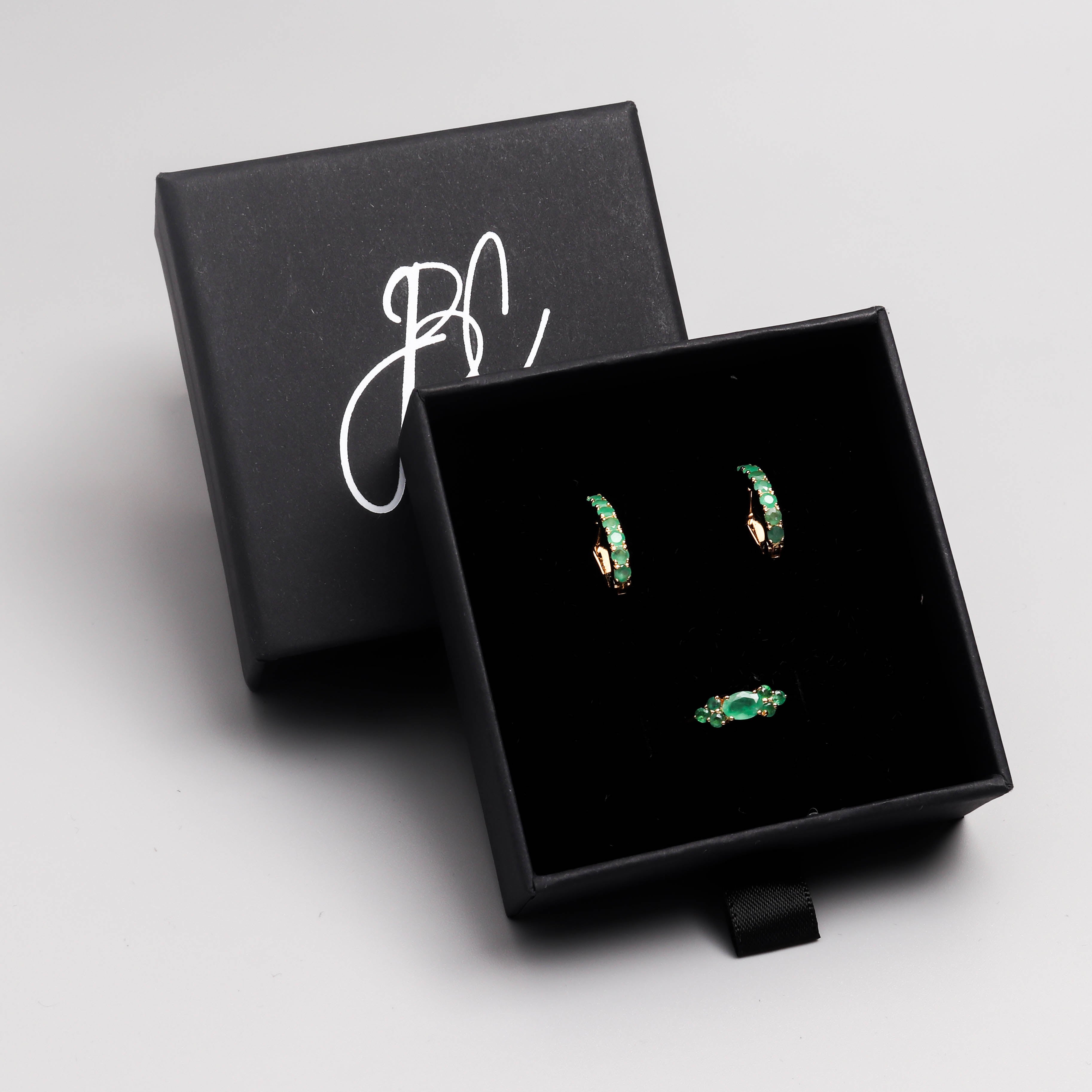 Emerald Huggie Hoop Earrings in 18K Gold