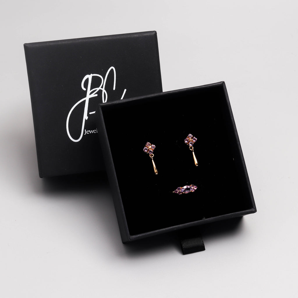 Amethyst-Ohrhänger in 18K Gold