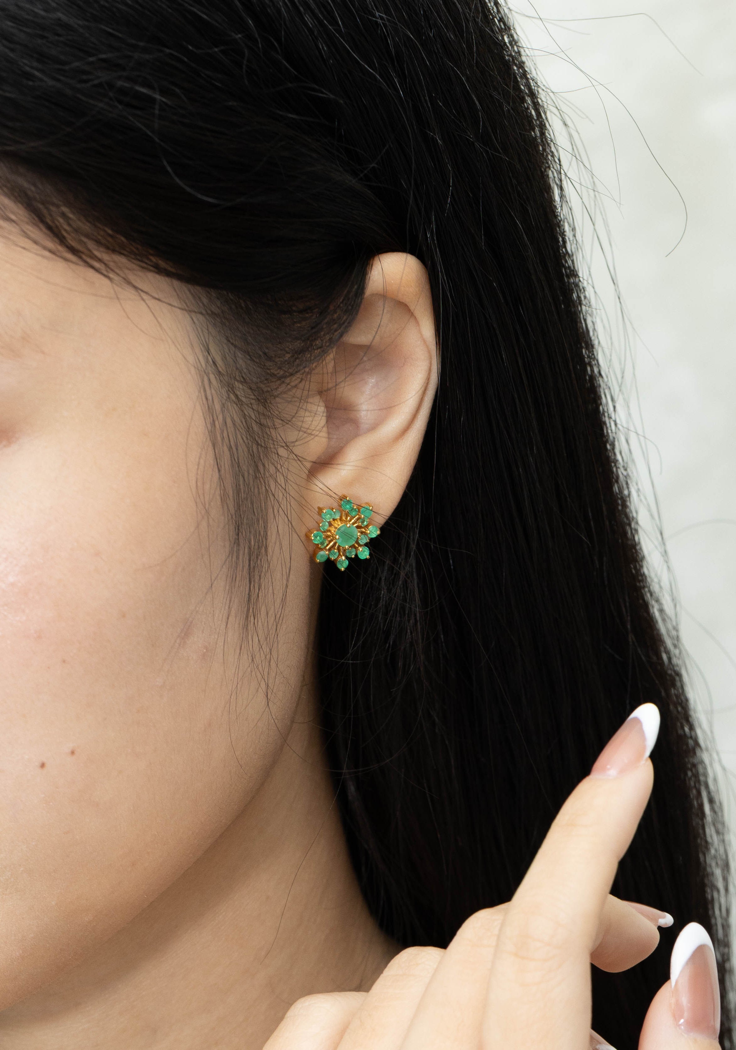 Elegant emerald gemstone earrings for women