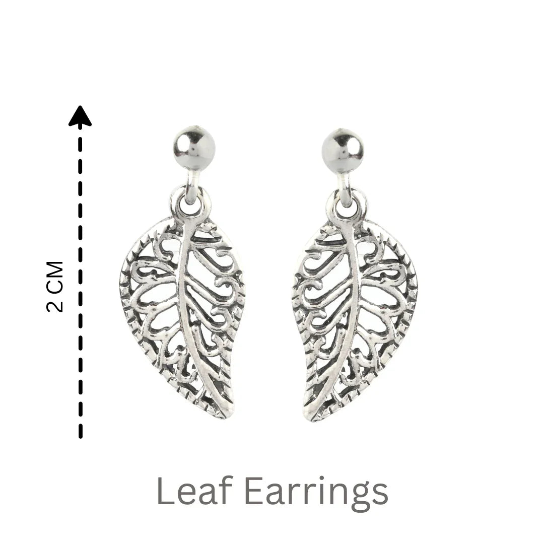 Minimal luxury silver earrings with leaf design