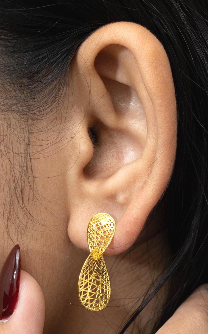 Gold Swirl Drop Earrings in 18K Gold-Plated Sterling Silver – Elegant Dangles