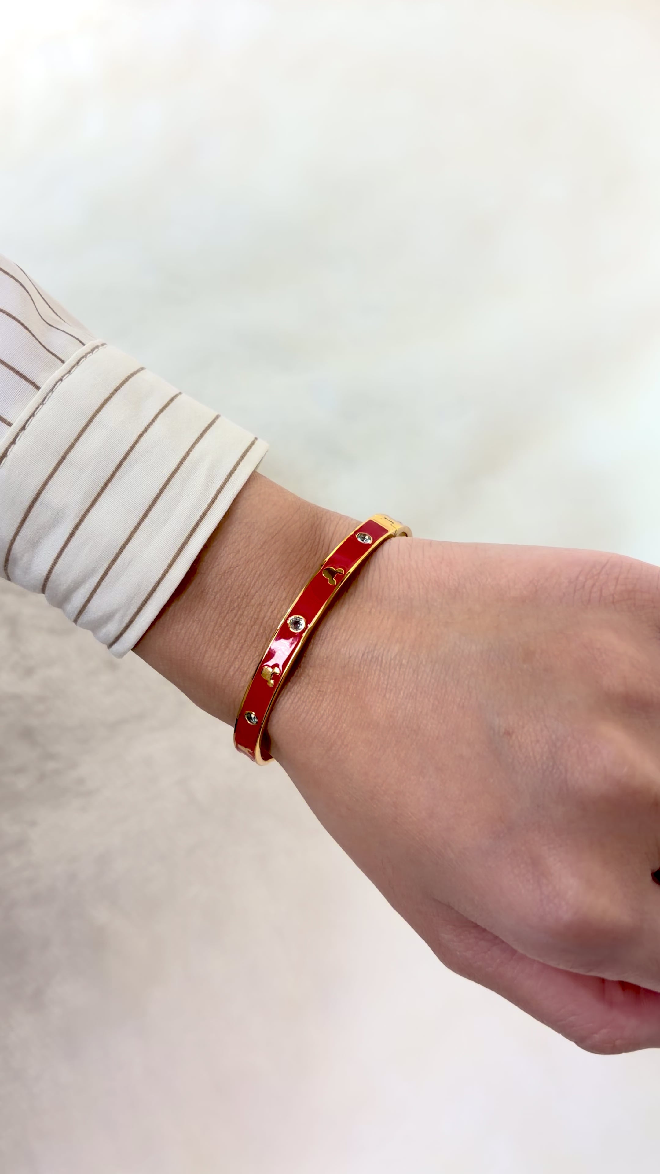 Luxury red enamel bracelet in gold plated silver