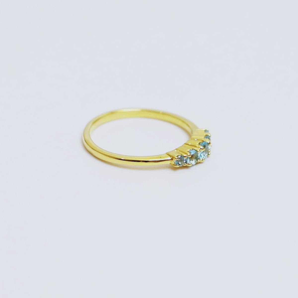 Tanzanite Five Stone Ring in 18K Gold