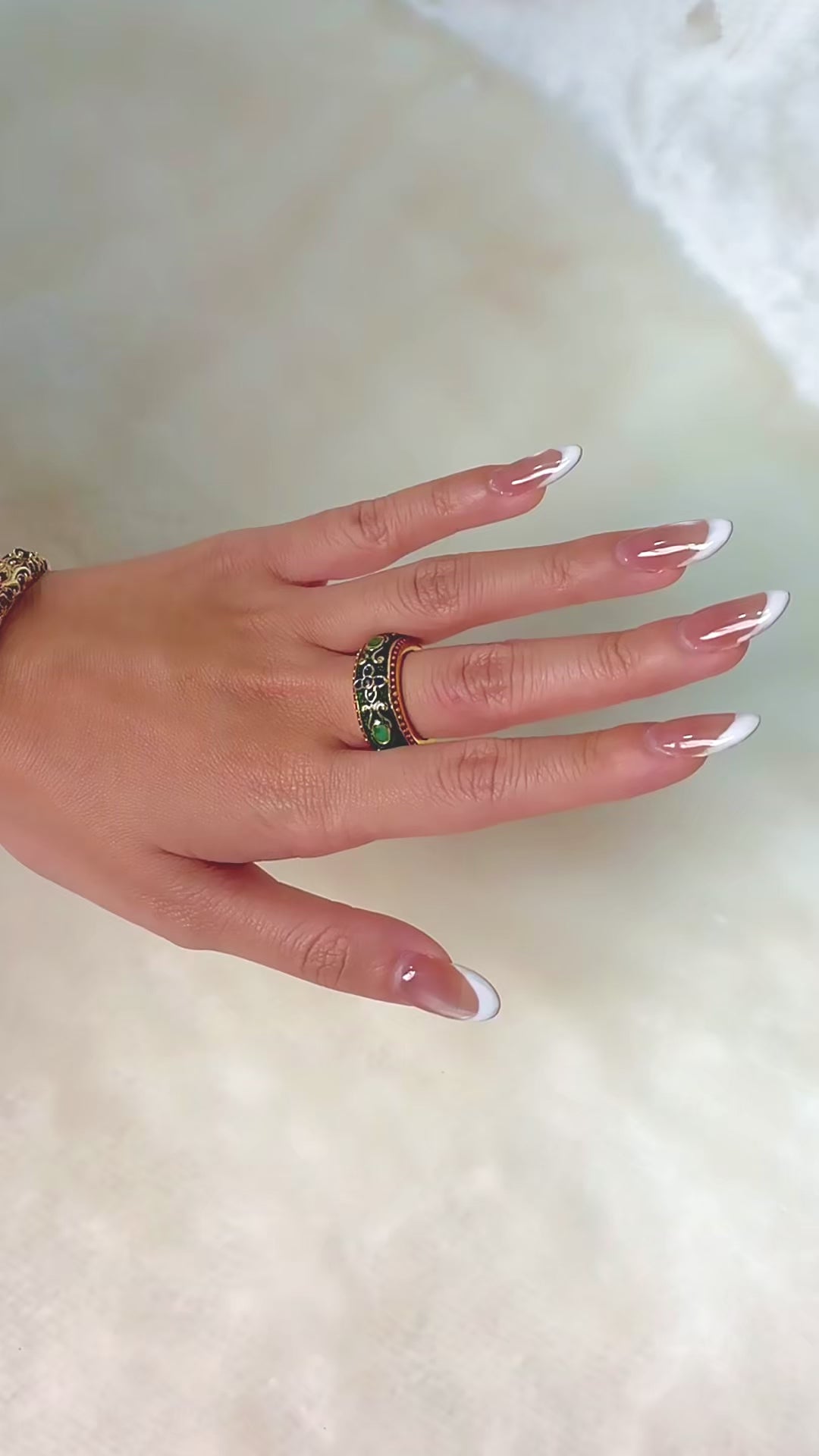Artisan emerald ring handcrafted in Thailand