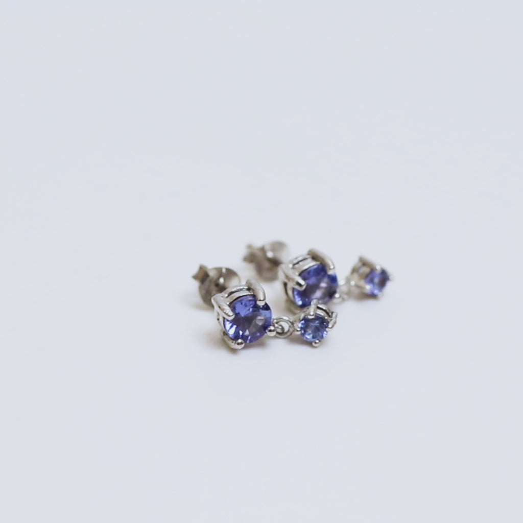 Pendientes Colgantes de Tanzanita en Plata de Ley 925